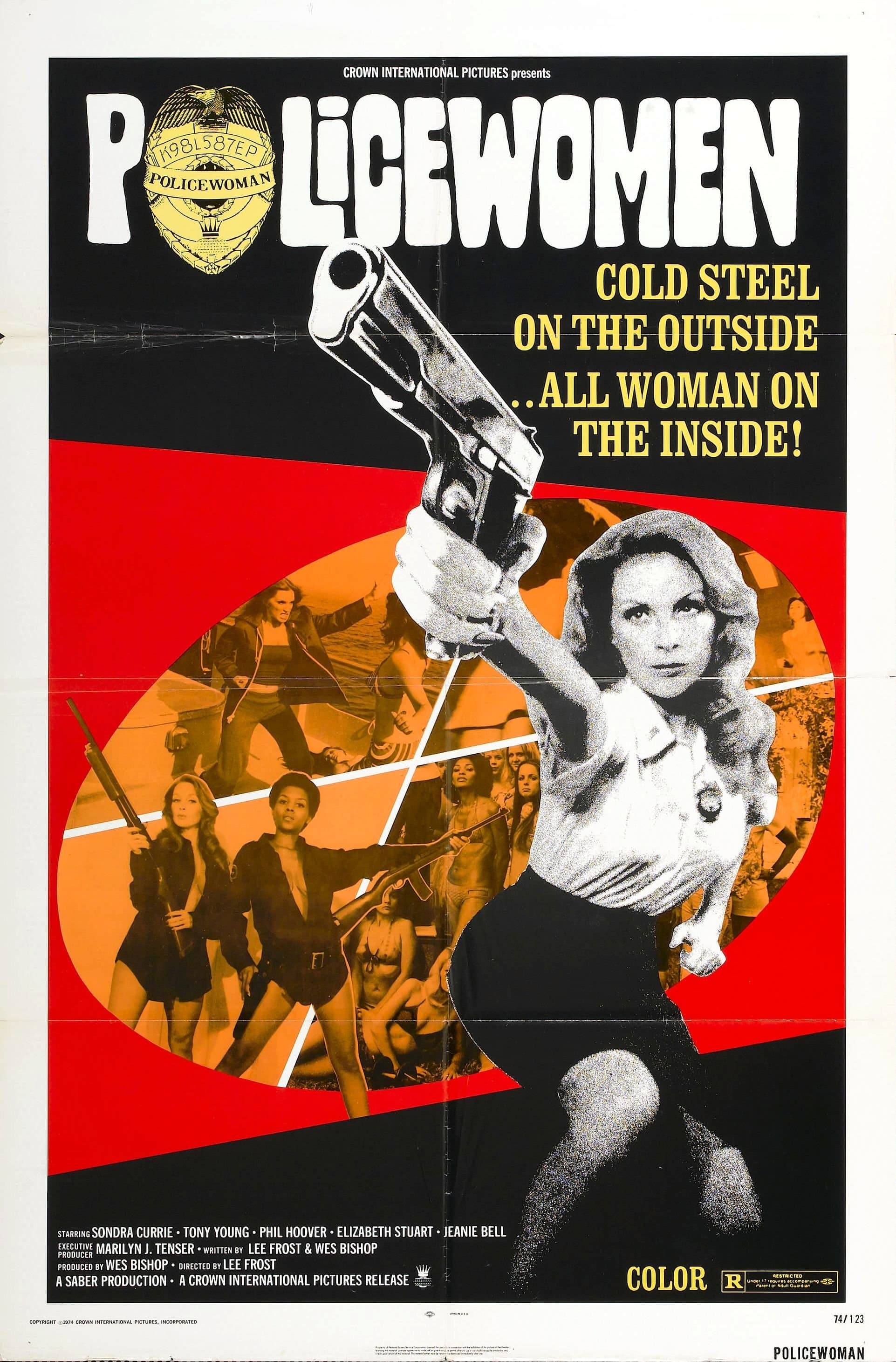 Policewomen photo