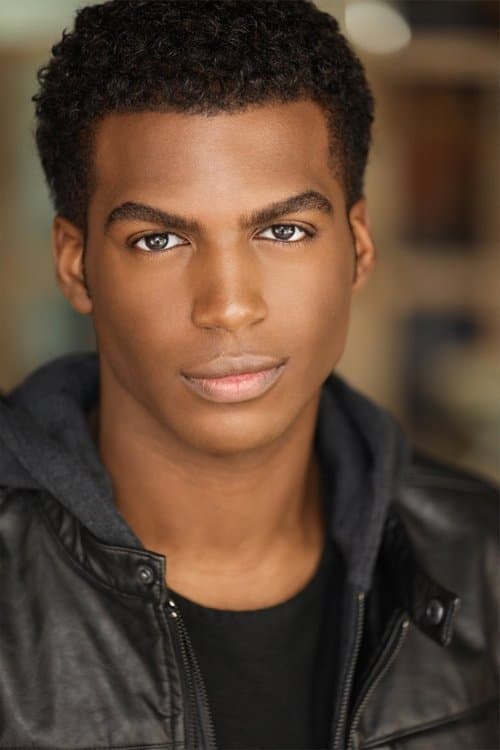 Aaron Olatunjie photo