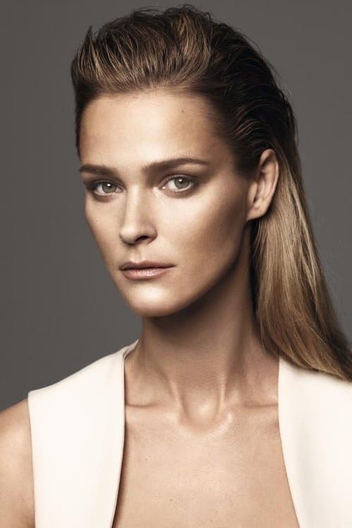 Carmen Kass photo