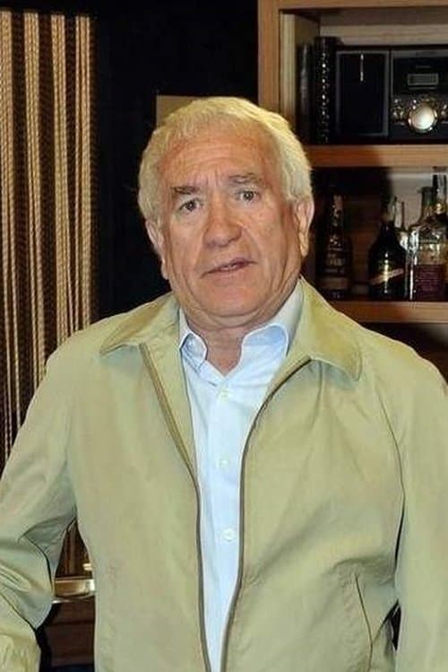 Cesáreo Estébanez photo