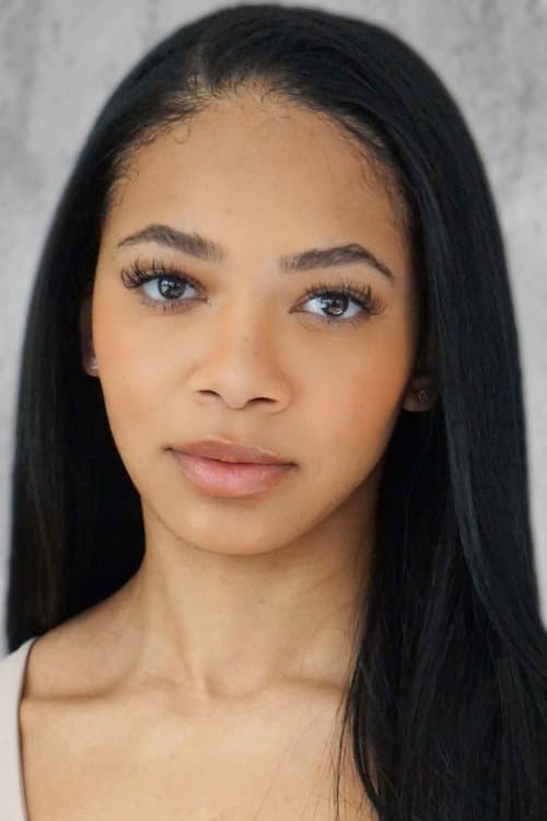 Chloe Stafford photo