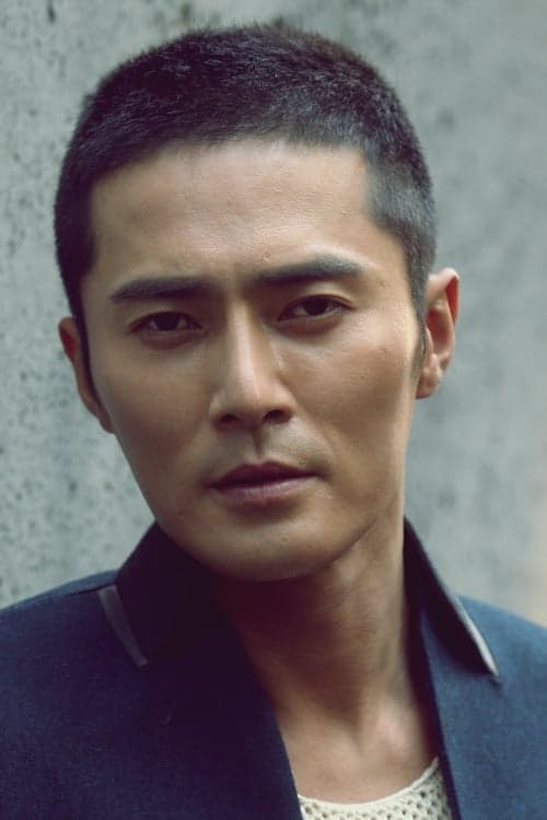 Cho Dong-hyuk photo