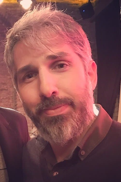 Profile image of Erol Özlevi