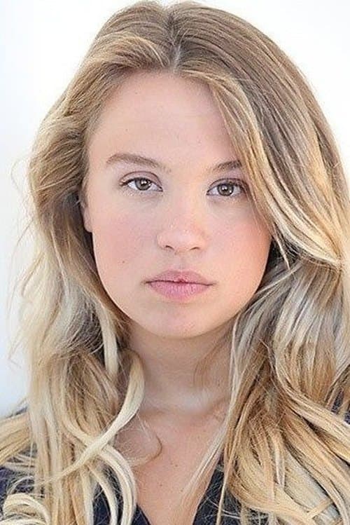 Evie Thompson photo