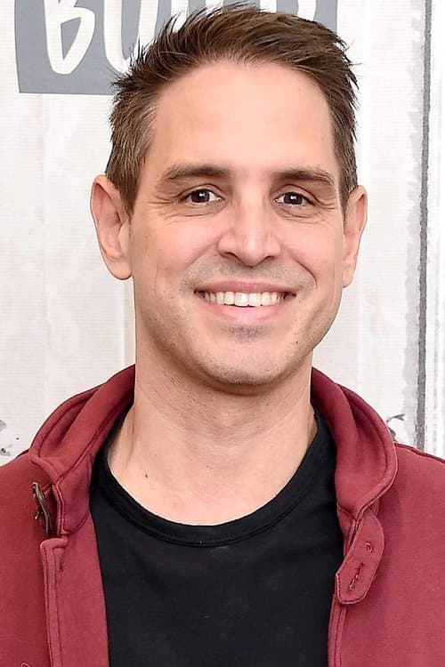 Greg Berlanti photo