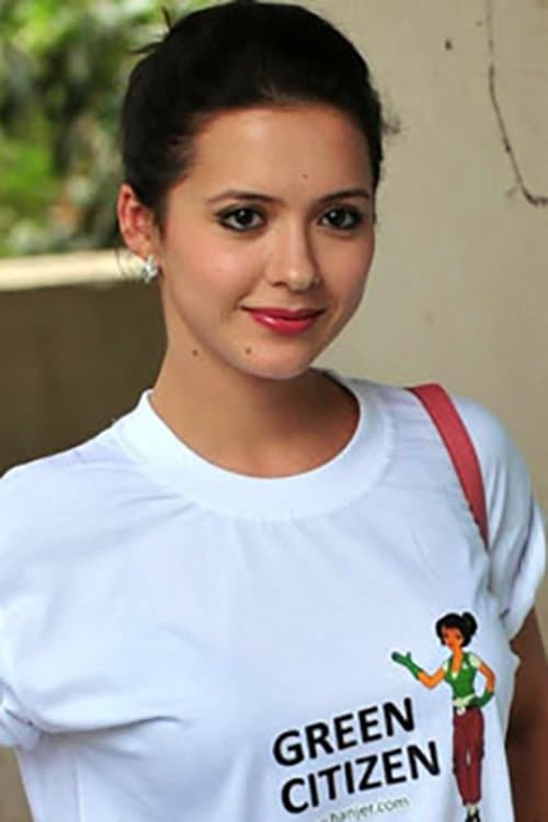 Isha Sharvani photo