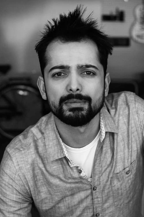 Profile image of Joe Penna