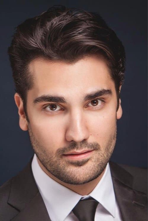 Jonathan Tetelman photo