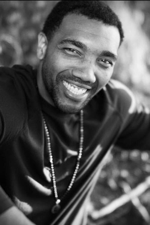 Justin William Davis photo