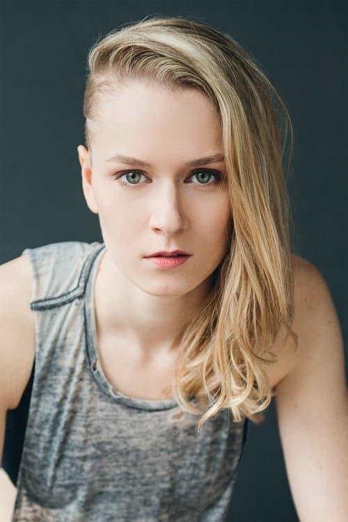 Kiriana Stanton photo