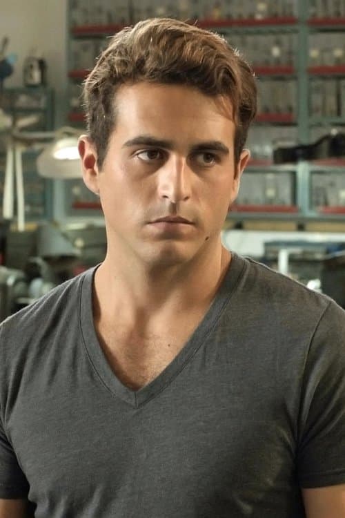 Lawrence Nicols photo