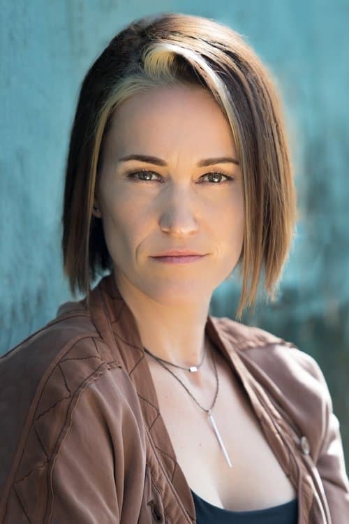 Luvia Petersen photo