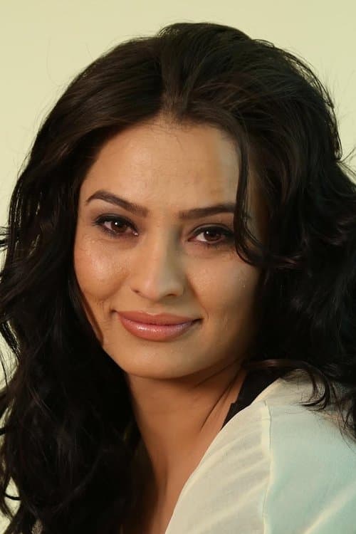 Marina Golbahari photo