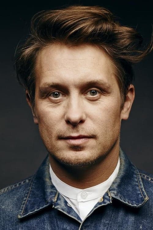 Mark Owen photo