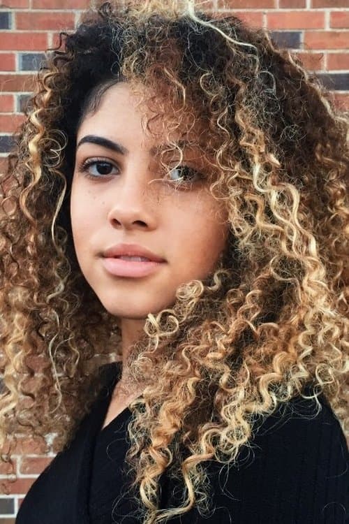 Mckenzie Small photo