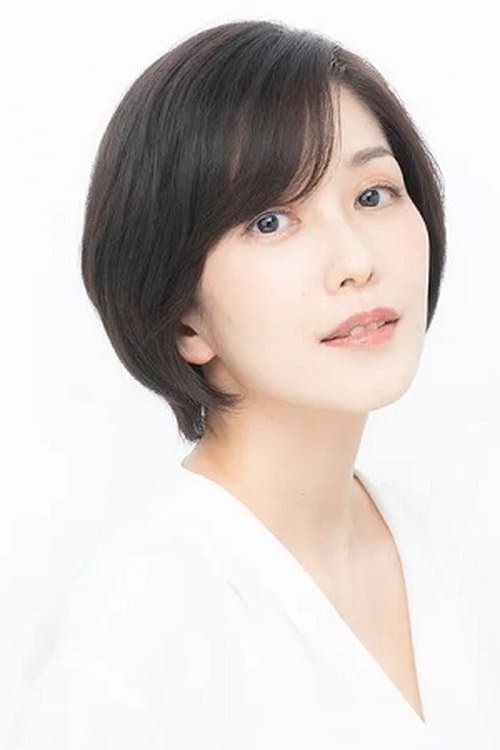 Megumi Oji photo