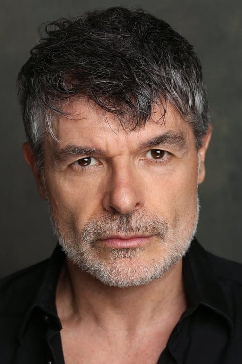 Nacho Guerreros photo