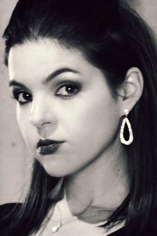 Nadine Chikhi photo