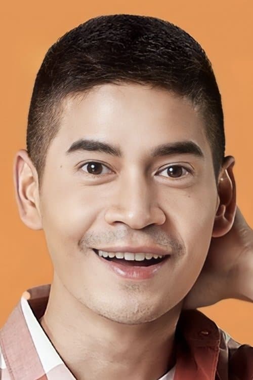 Nattapong Chatpong photo
