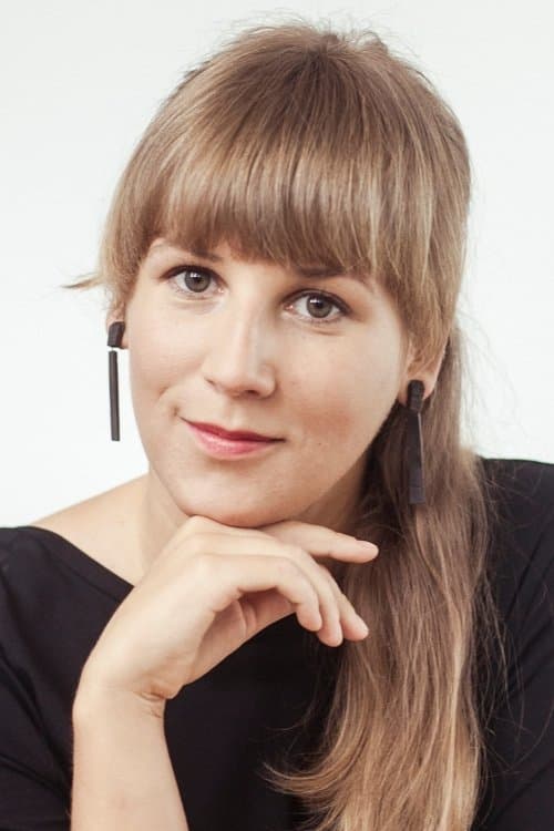 Saara Nüganen photo