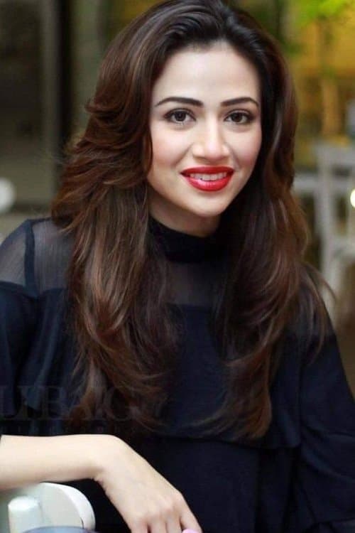 Sana Javed photo
