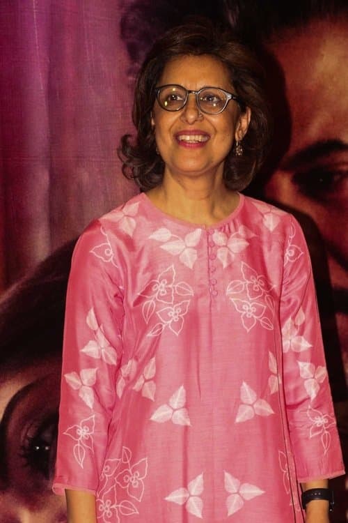 Profile image of Shelly Chopra Dhar