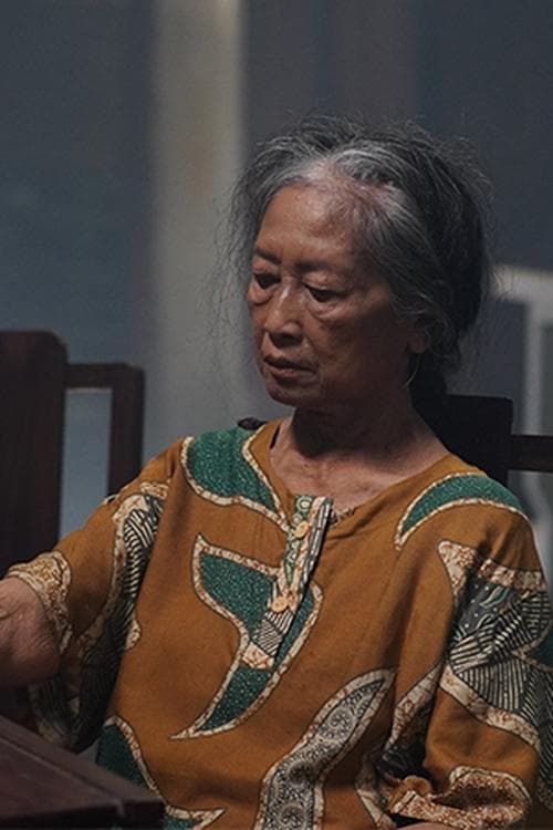 Sri Isworowati photo