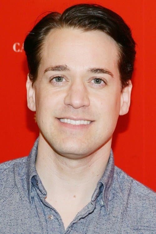 T.R. Knight photo
