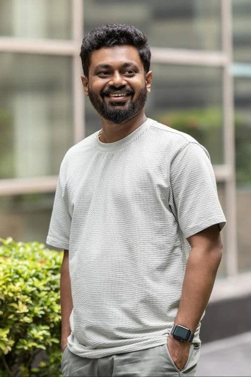 Profile image of Vinayak Chandrasekaran