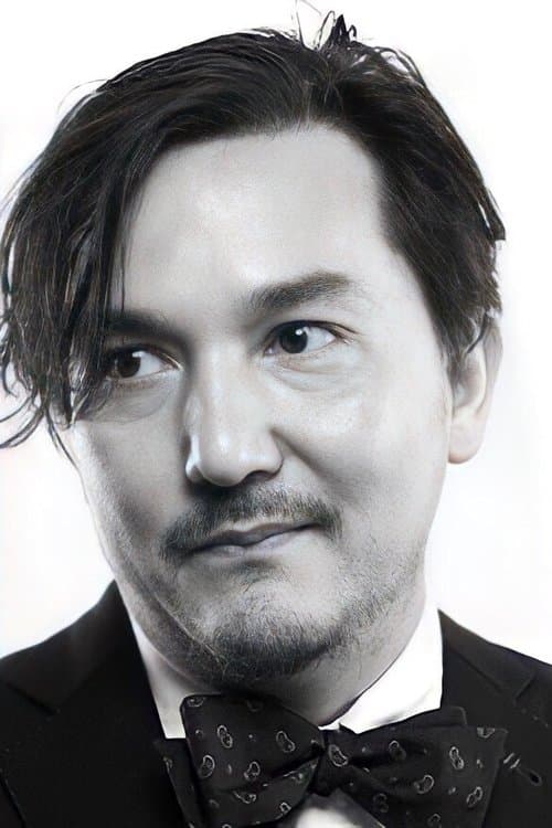 Profile image of Lee Chatametikool